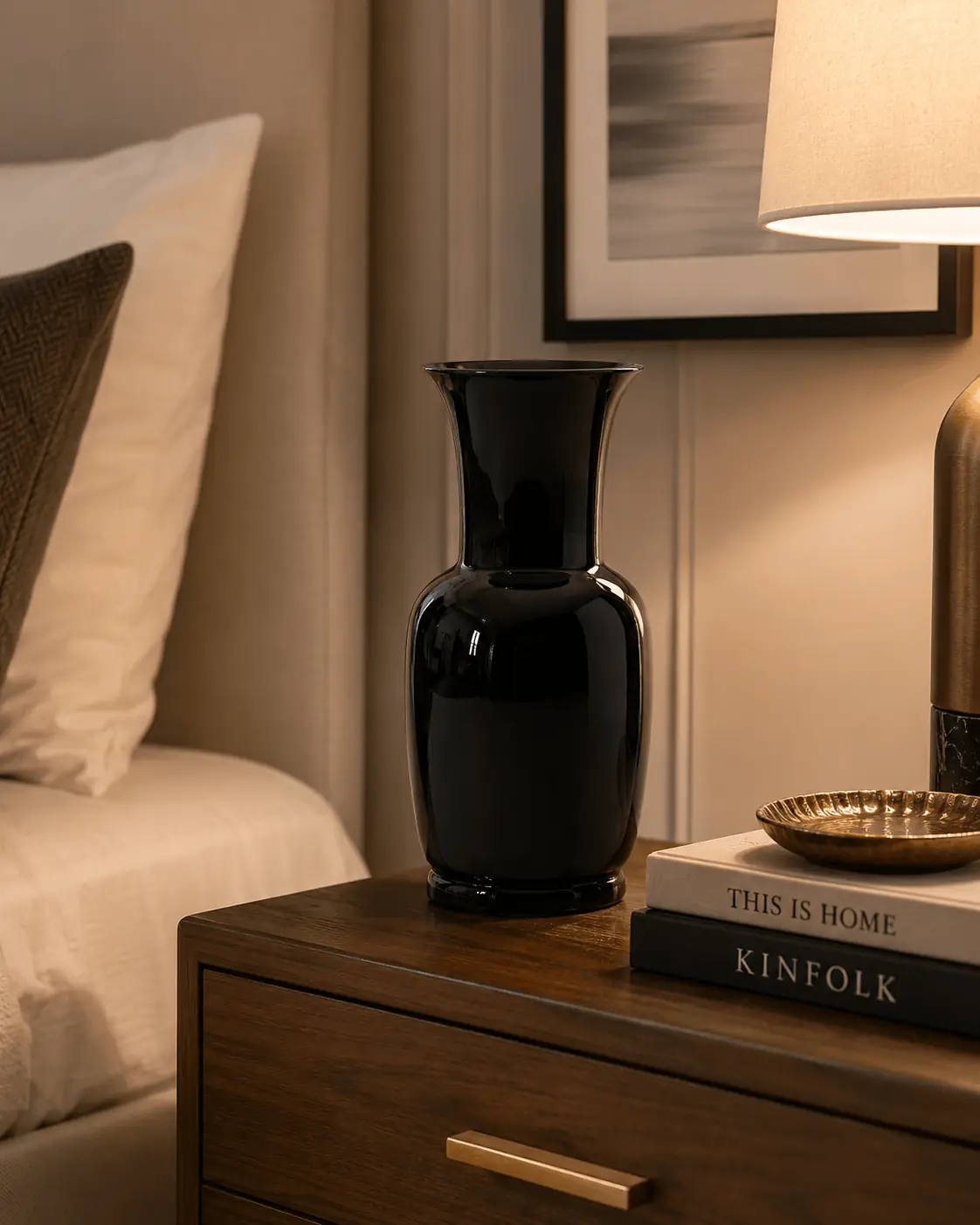 ANGIE HOMES Midnight Aura Glass Vase