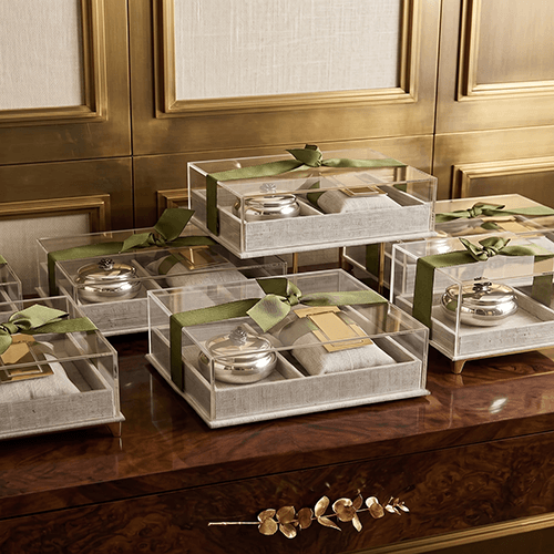 Silver Supari Box & throw gift set – ANGIE HOMES