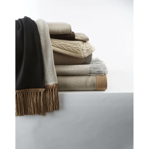 Angie Homes Shira Luxury Woolen Blanket